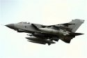 Авиация НАТО снова разбомбила в Ливии колонну войск отступающих мятежников.