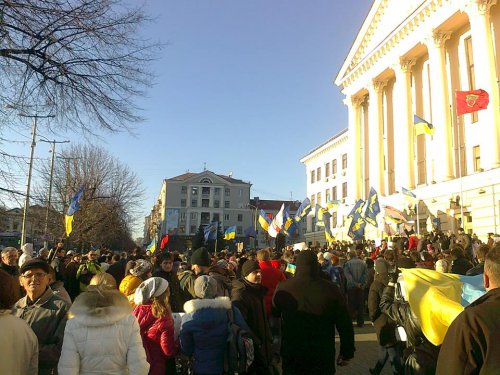 Запоріжжя приєдналося до всеукраїньської акції протесту з вимогою відставки Януковича!!!