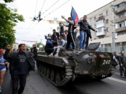 В Мариуполе сепаратисты вытеснили украинские части, в городе идет мародерство!